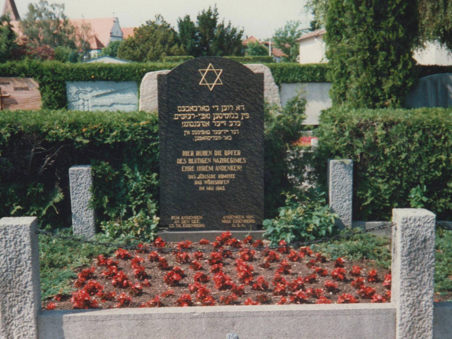 Im DP-Hospital Sonnenhof in Bad Wörishofen verstorbene ehemalige KZ-Häftlinge wurden auf dem Friedhof bestattet.